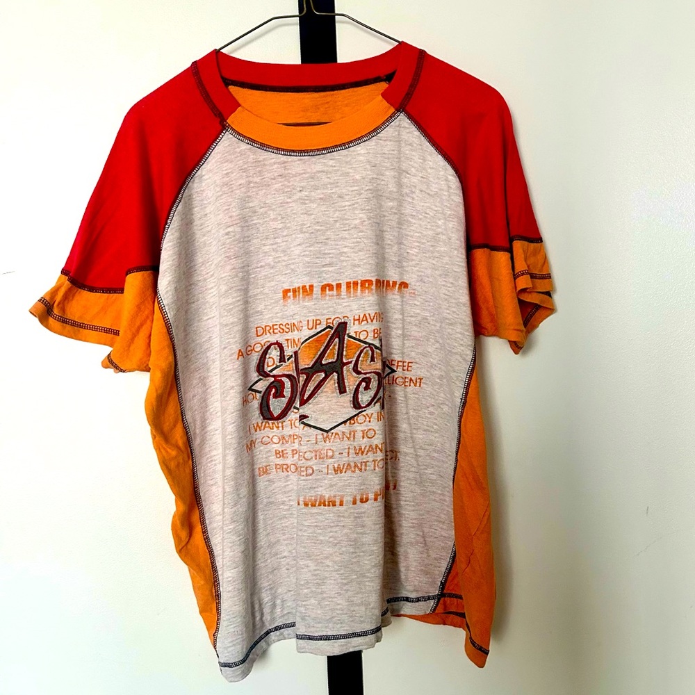 🎉2 for $15🎉 Vintage 90s/Y2K Printed T-shirt